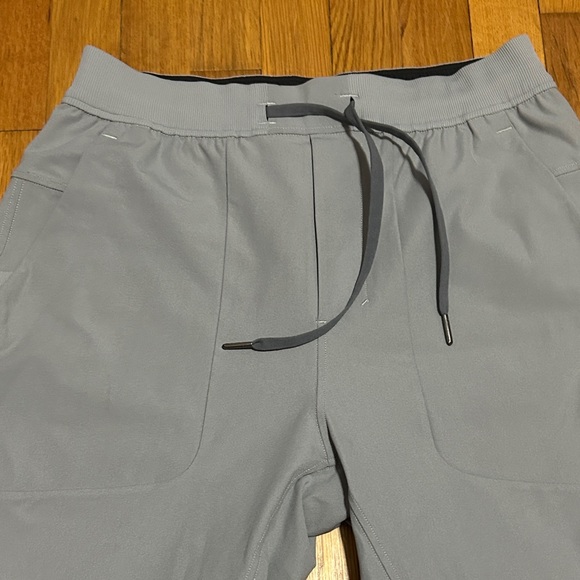 Lululemon ABC Men's Gray Jogger Pants- unisex - Med - Picture 2 of 6